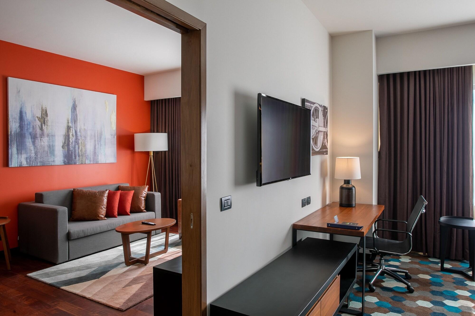 Doubletree By Hilton Celaya Celaya  Exterior photo